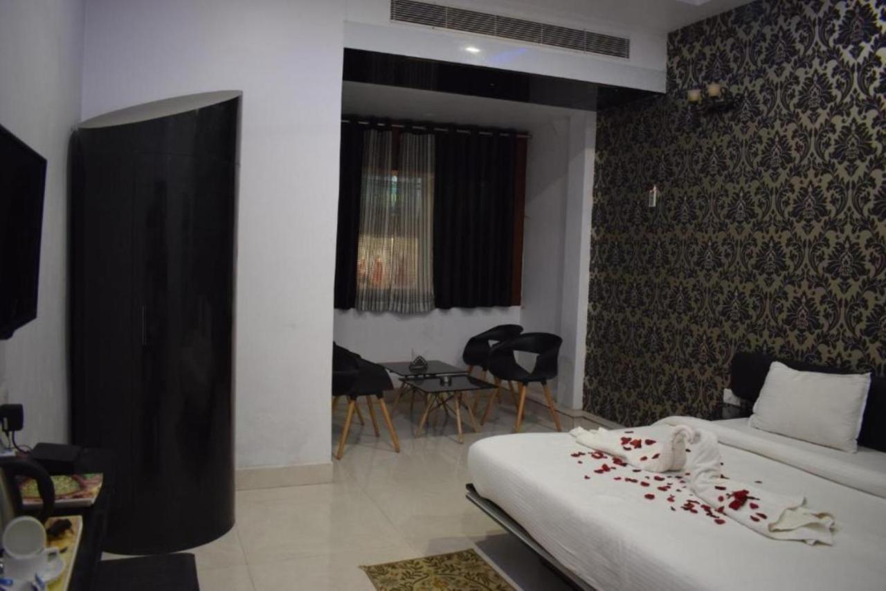 Hotel The Hills, Ambikāpur Exterior foto