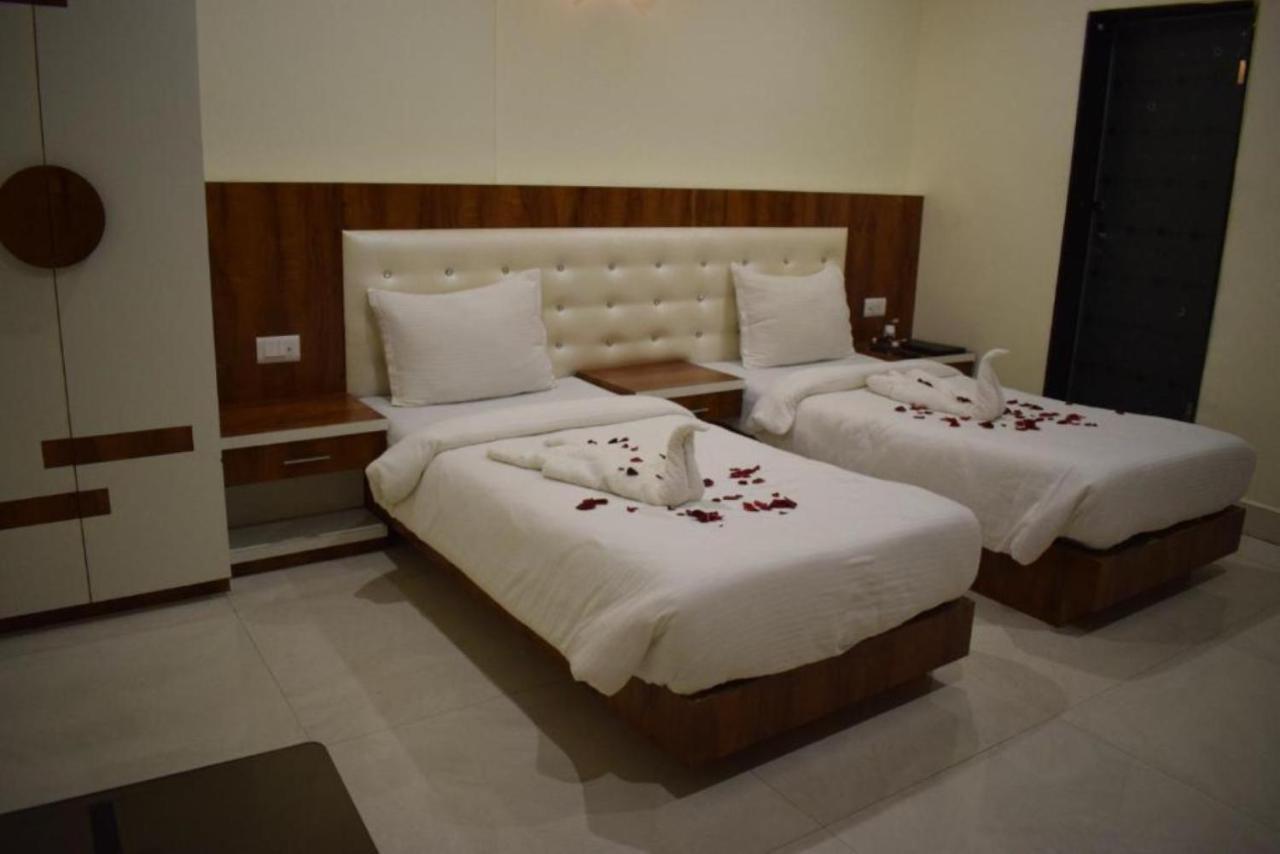 Hotel The Hills, Ambikāpur Exterior foto